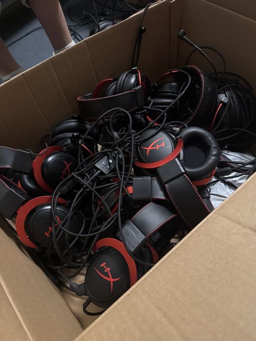 Продаю Hyper X Cloud 2.