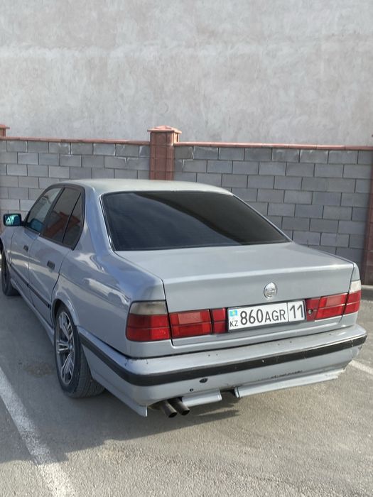 Продам BMW E34 525