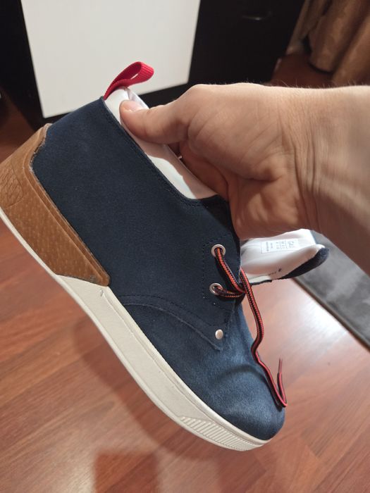 Pantof piele întoarsă Gaudi