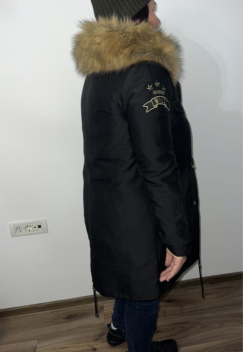Geaca Guess model Parka- Marimea M(42)