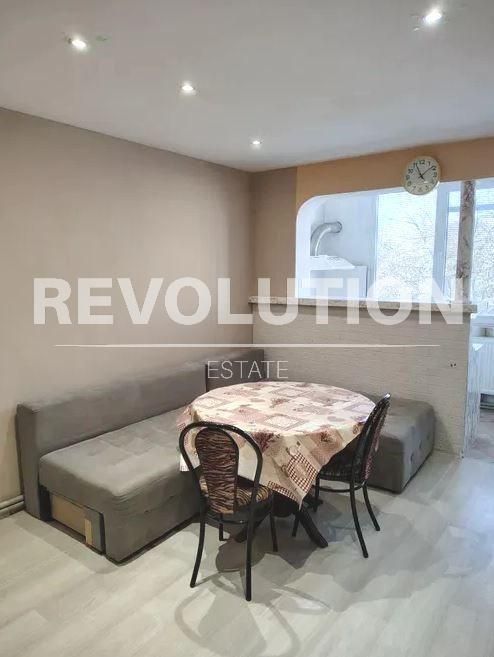 Тристаен апартамент в района на Аспарухово!