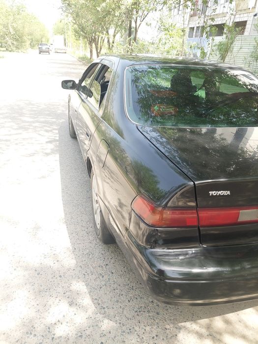 Продам Тайота 2001