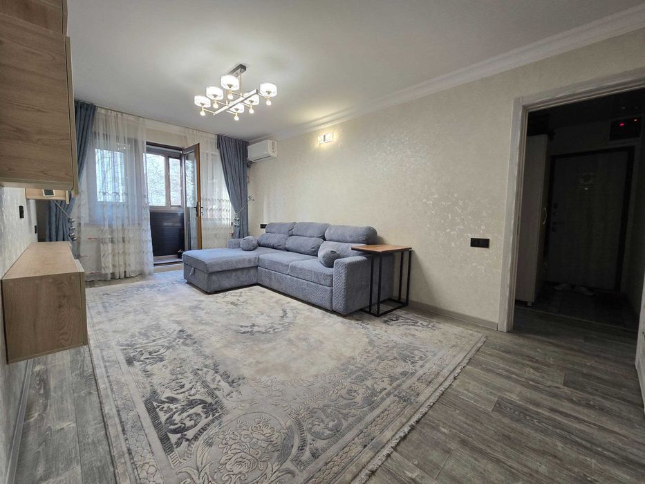 Продаётся 3-х комн.квартира Фархадский базар. Евро ремонт. 13 квартал