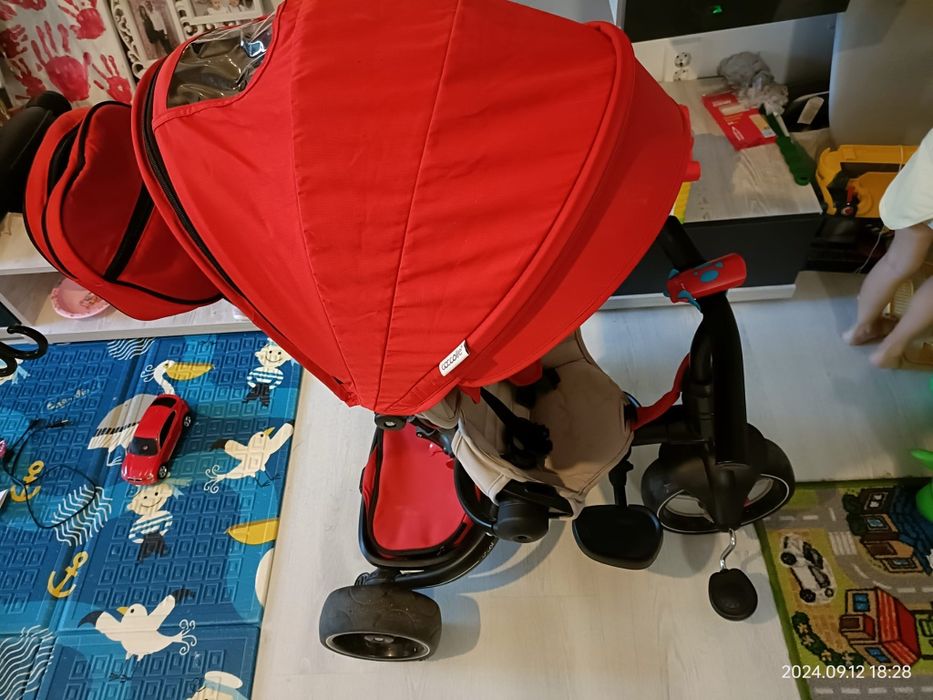 Tricicleta multifuncțională coccolle alto rosie