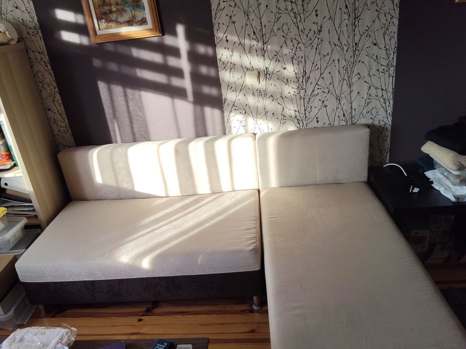 Диван ,две часи разтегателен