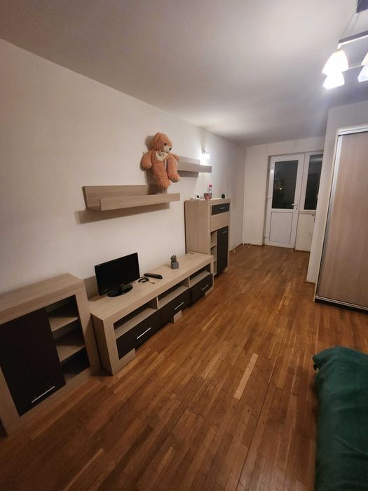 Garsoniera de inchiriat regim hotelier