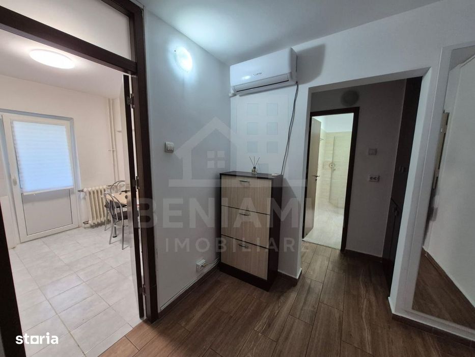 2 decomandate - etaj 2 - AC - mobilat - utilat - Rovine - Posta