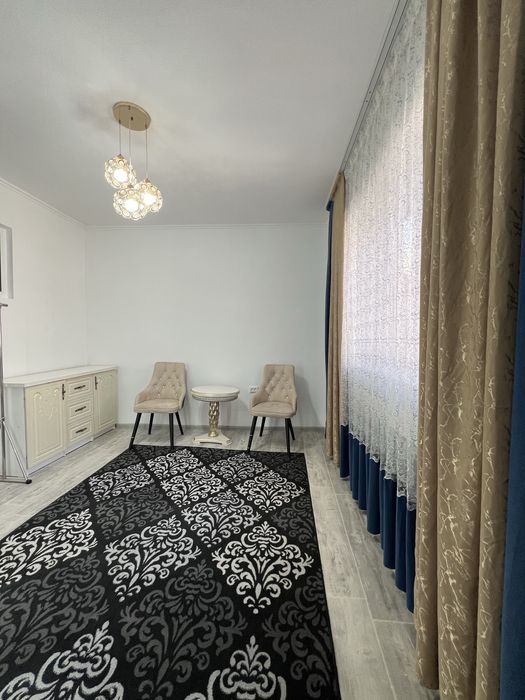 Продается Двор, с отдельным Гаражом под бизнес, или Бокс