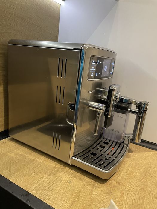 Кафеавтомат Saeco XELSIS EVO