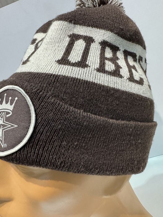 Мъжка зимна шапка OBEY
