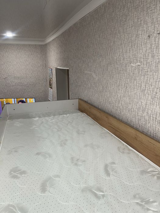 Двухярусный кровать