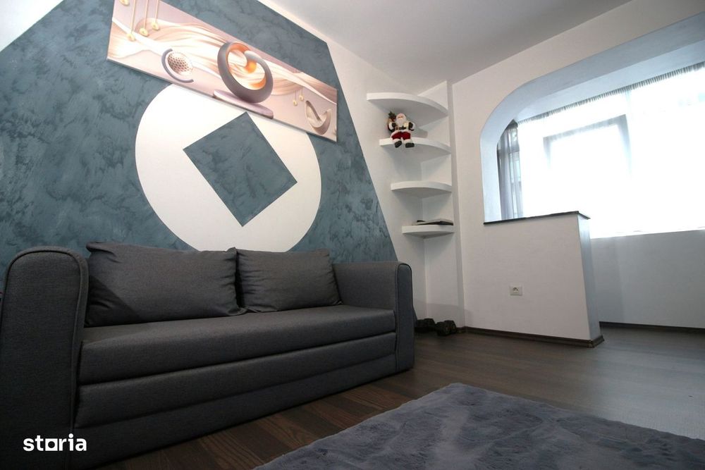 Vindem 3 Camere Zona Cornisa/Alecu Russo et 2 Modern/Mobilat
