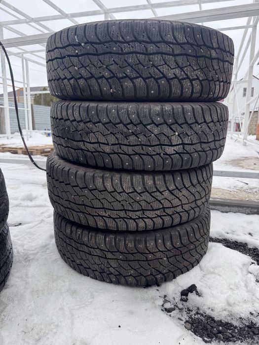 Шины  235/65/17  Виатти
