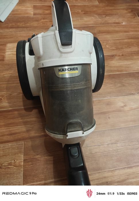 Пылесос Karcher бу