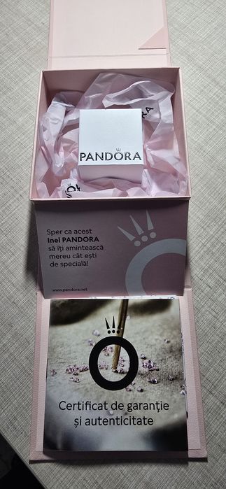 Vând inel pandora