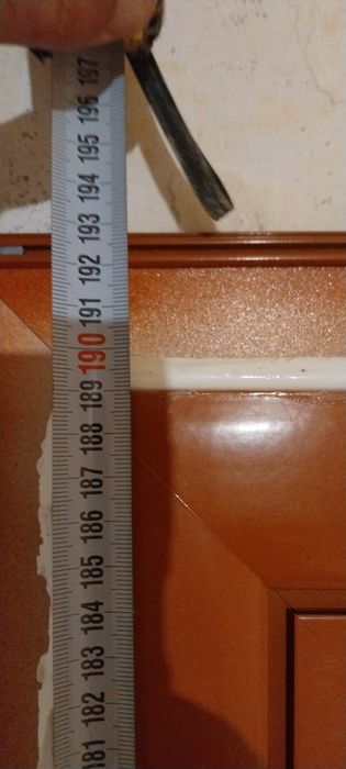 Алуминийева входна врата