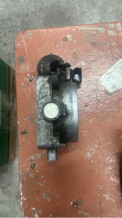 Дросель мерседес a 112