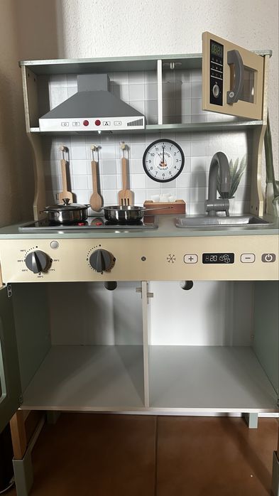 Bucatarie lemn copii