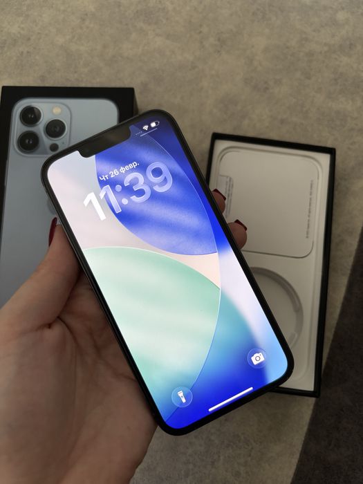 Продам Айфон 13про