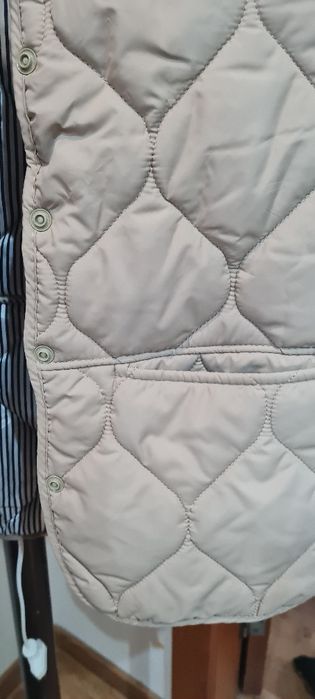 Продается новая Куртка весна