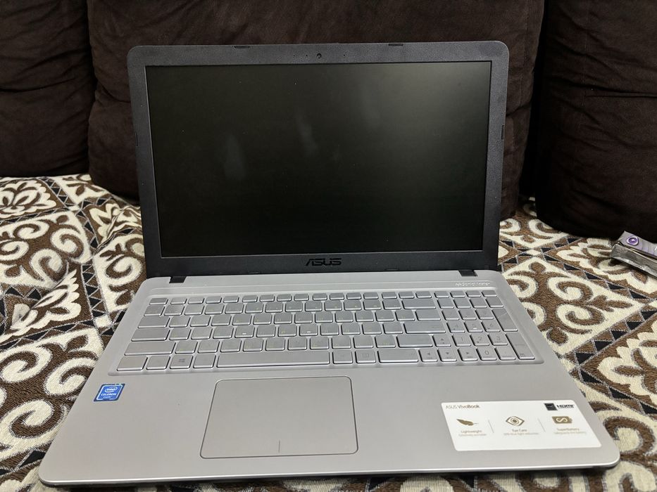 Продам ноутбук asus