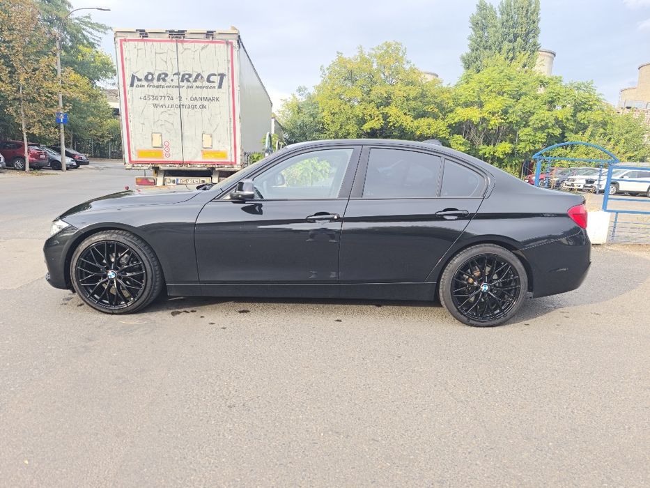 BMW 320d, 2017, Business Pack