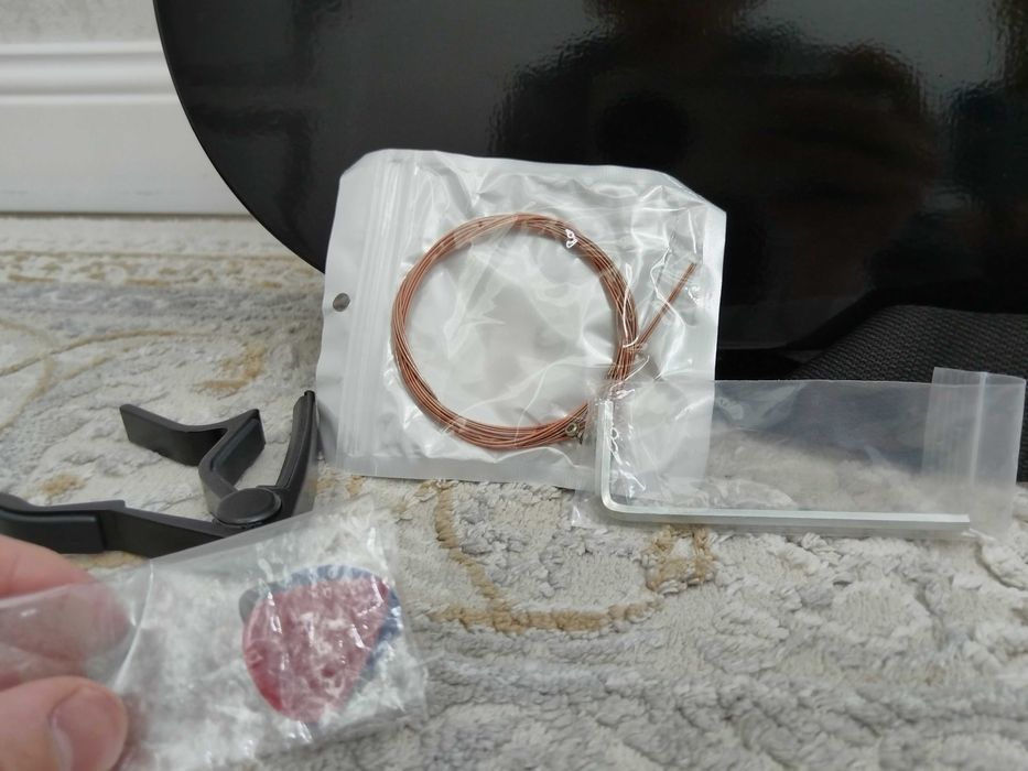 Гитара акустическая