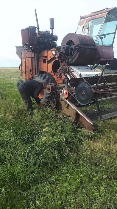 Продам  комбайн ветерок