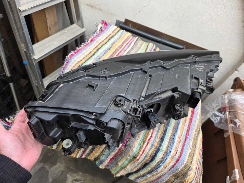 Far stanga FULL Led Matrix Audi Q7 4M an 2015 - 2019