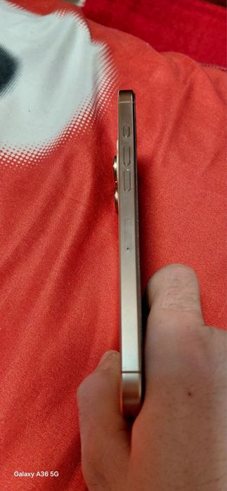 Iphone 16 pro max Desert Titanium