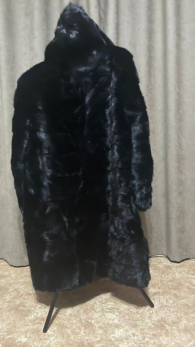 Продам норковую шубу