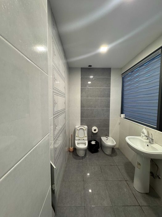 Продаётся 6 этажное нежилое здание на Ц-1