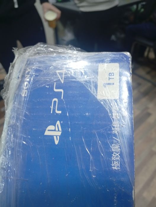 Ps 4 Slim 1TB 1ta jostik