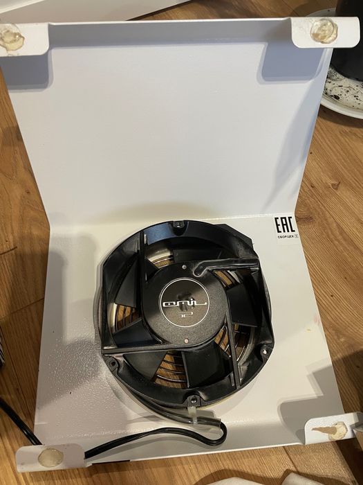 Прахоуловител маникюр