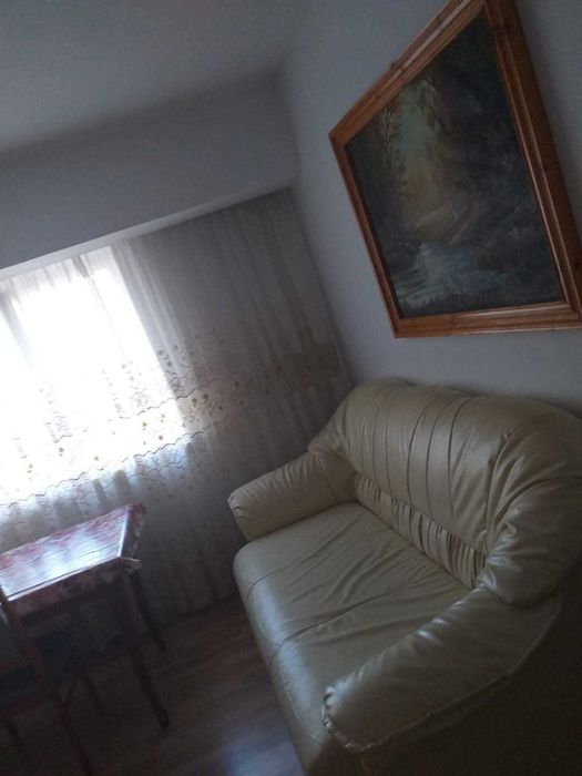 Apartament 2 camere de închiriat ,vizavi de Spitalul județean Neamț