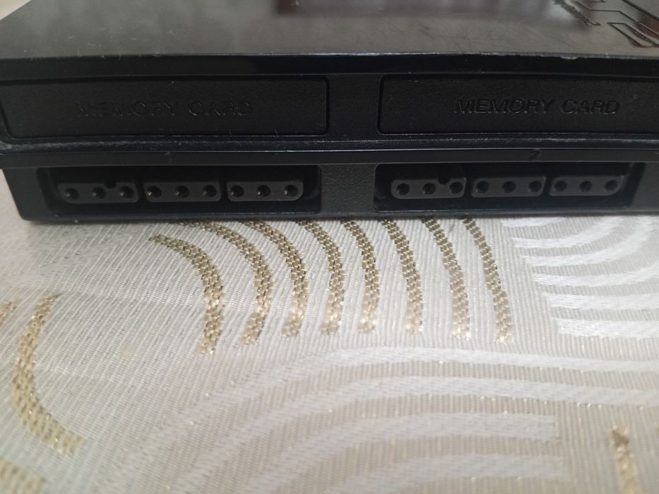 Продам ps2 slim идиал состаяние