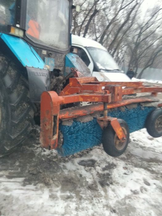 Камуналный щётка и лапатка