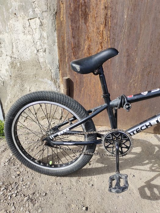 Продам BMX, на ходу.