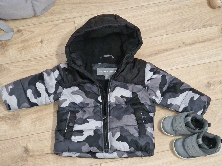 Бебешко яке Michael Kors 12 месеца и боти Ecco 21 размер