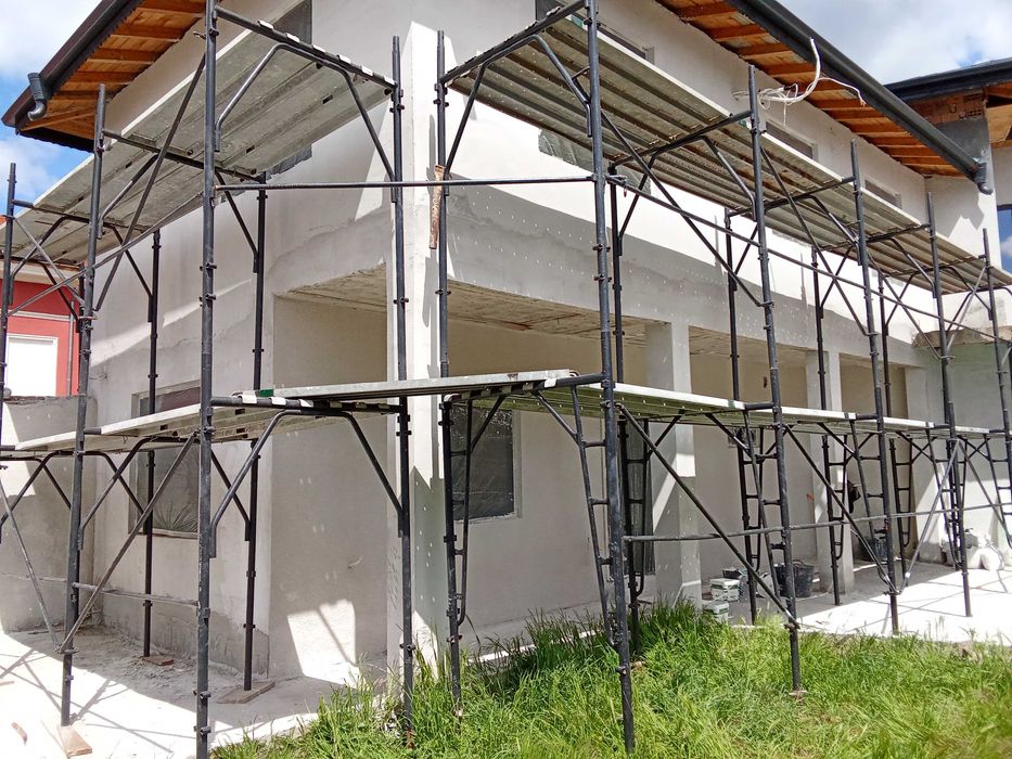 Продавам 60кв италянско скеле