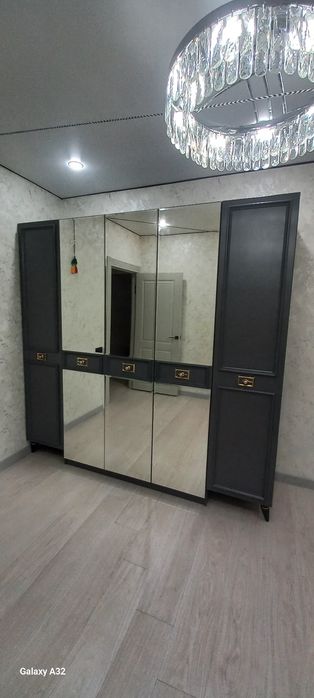 Мебельщик Сборщик