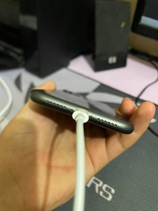 Iphone 11 ayb bor