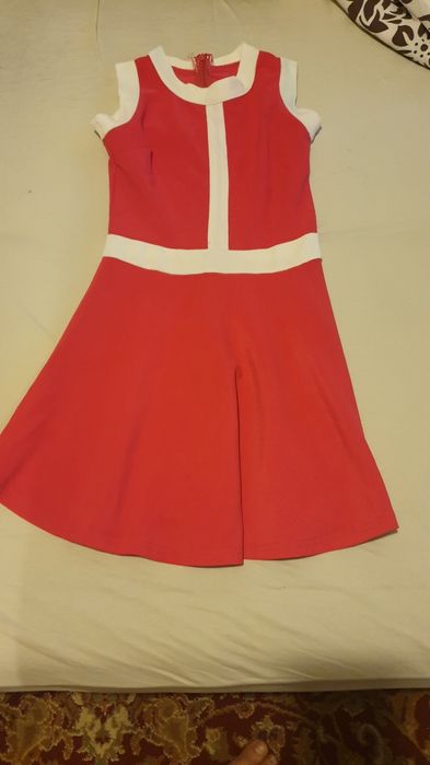 Детски рокли и къси панталонки