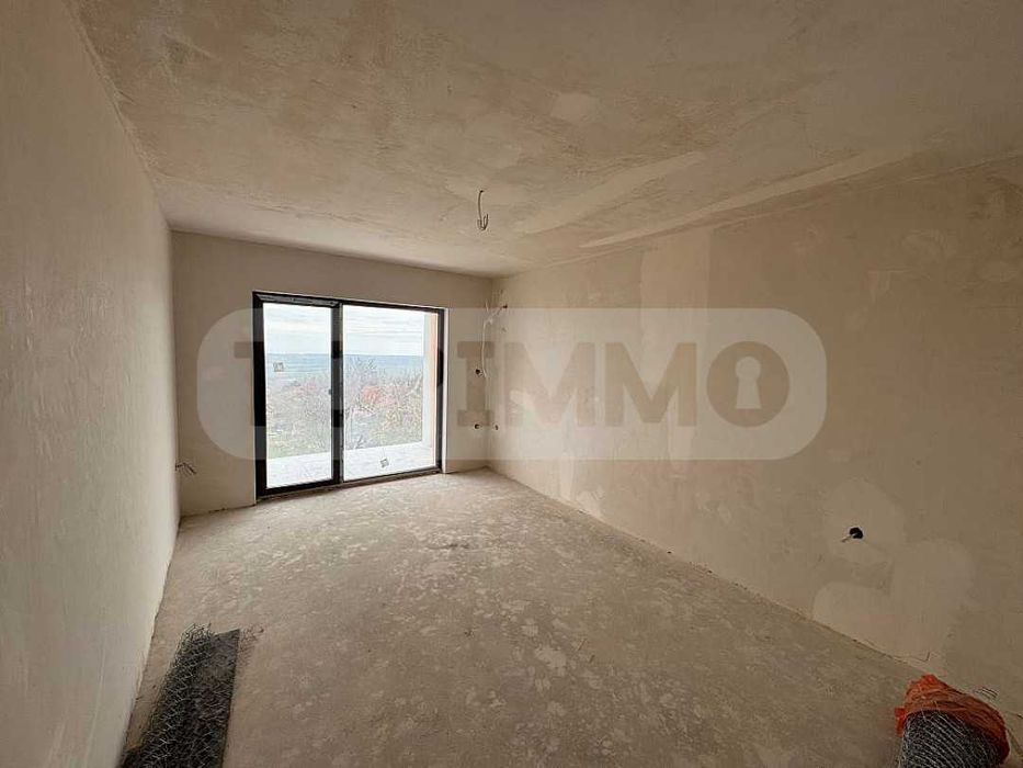 Продава се Къща в с. Рогачево, Област Добрич - 400 кв.м за 775 €/кв.м - Снимка #8