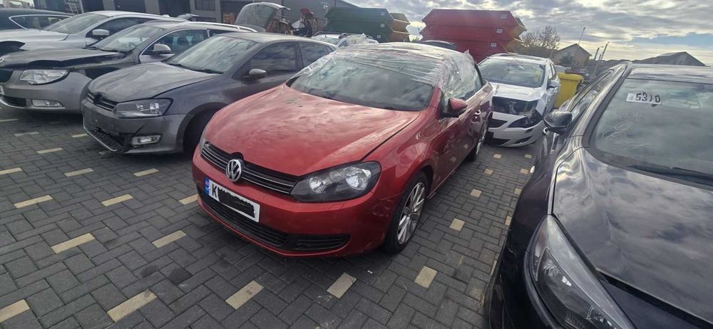 Dezmembrari dezmembrez Volkswagen Golf 6 Cabriolet 1.6 TDI cod motor CAY