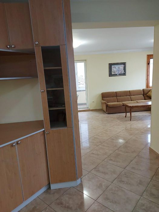Дава се под наем Офис в София, Оборище - 146 кв.м за 1076.1 € - Снимка #2