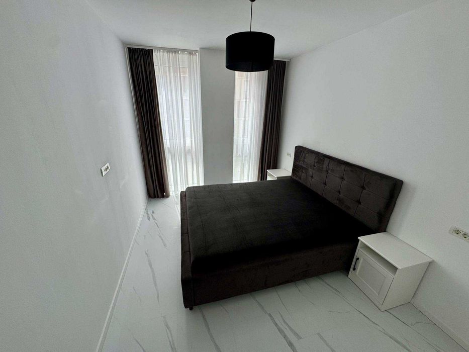 PROPRIETAR inchiriez ap 2 camere in Campeador City C. Torontalului