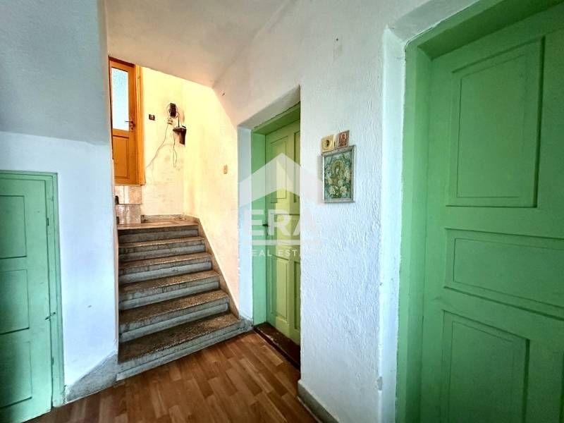 Продава се Къща в Дебелец - 169 кв.м за 829 €/кв.м - Снимка #8