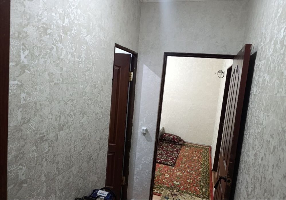 Чиланзар 2 квартал 2в3 комнатная