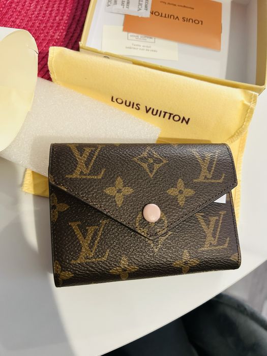 Louis vuitton портмоне естествена кожа